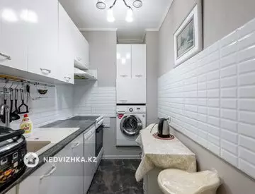 3-комнатная квартира, этаж 10 из 21, 115 м², миниатюра 11