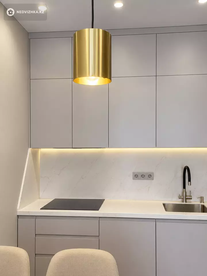 3-комнатная квартира, этаж 5 из 12, 85 м², фотография 2