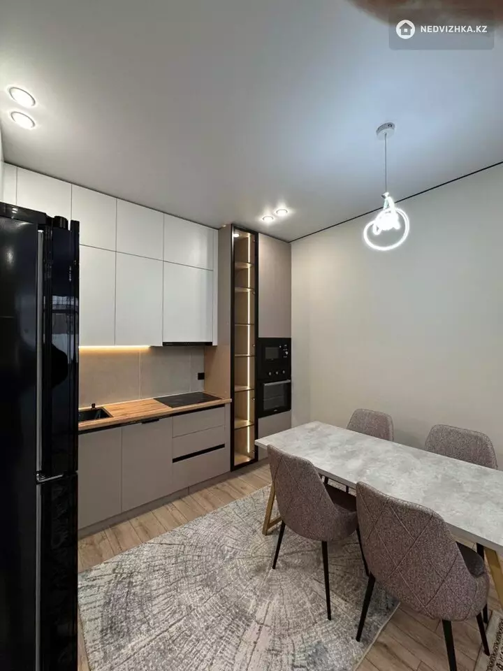 2-комнатная квартира, этаж 3 из 20, 40 м², фотография 4