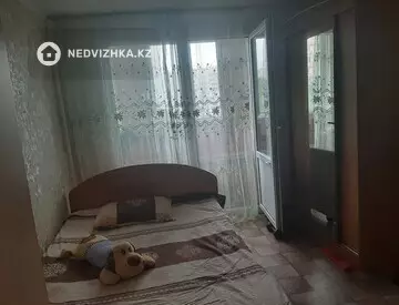 4-комнатная квартира, этаж 5 из 10, 91 м², миниатюра 1