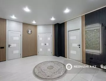 3-комнатная квартира, этаж 8 из 10, 75 м², миниатюра 3