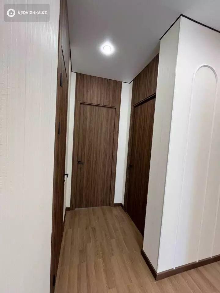 3-комнатная квартира, этаж 9 из 9, 71 м², фотография 5