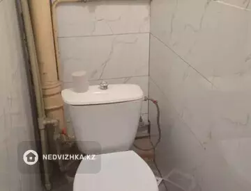 3-комнатная квартира, этаж 3 из 5, 60 м², На длительный срок, миниатюра 2