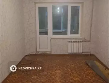 3-комнатная квартира, этаж 3 из 5, 60 м², На длительный срок, миниатюра 6