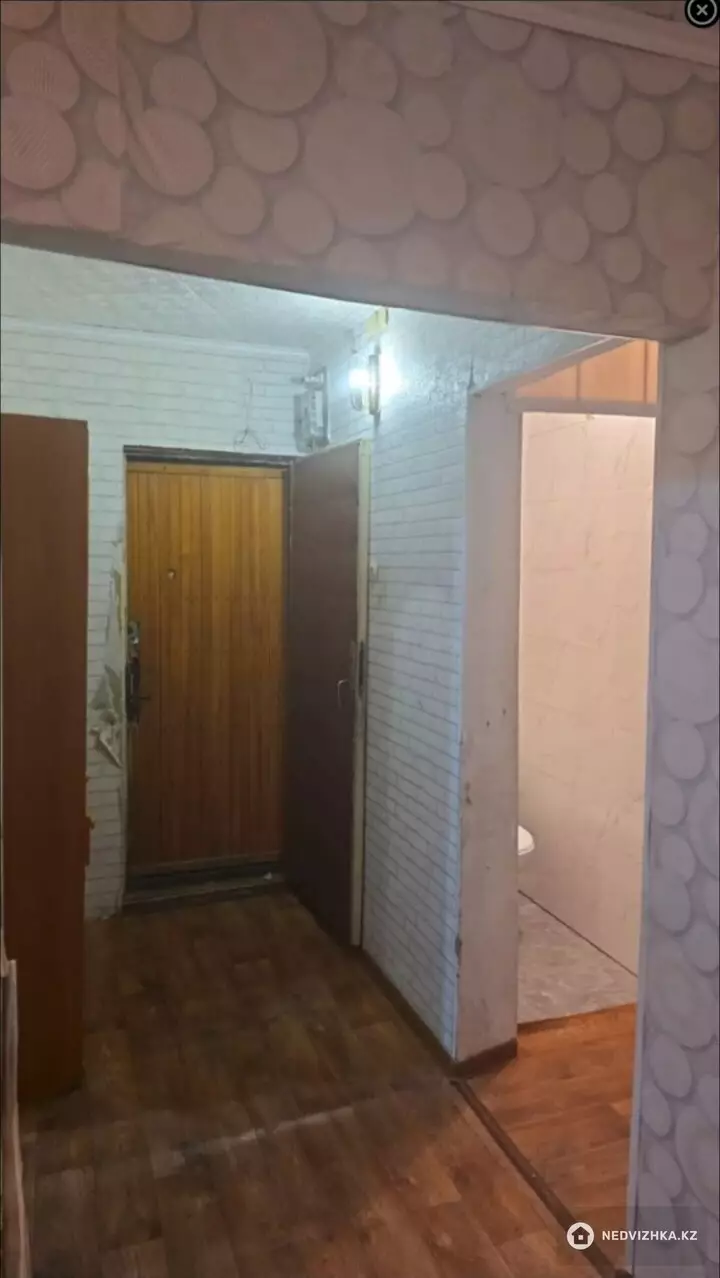 3-бөлмелі пәтер, қабат 3 барлық қабат саны 5, 60 м², На длительный срок, 4-фотосурет