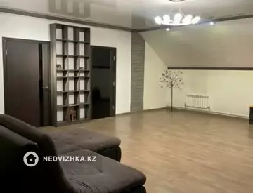 5-комнатный дом, 7 соток, 200 м²