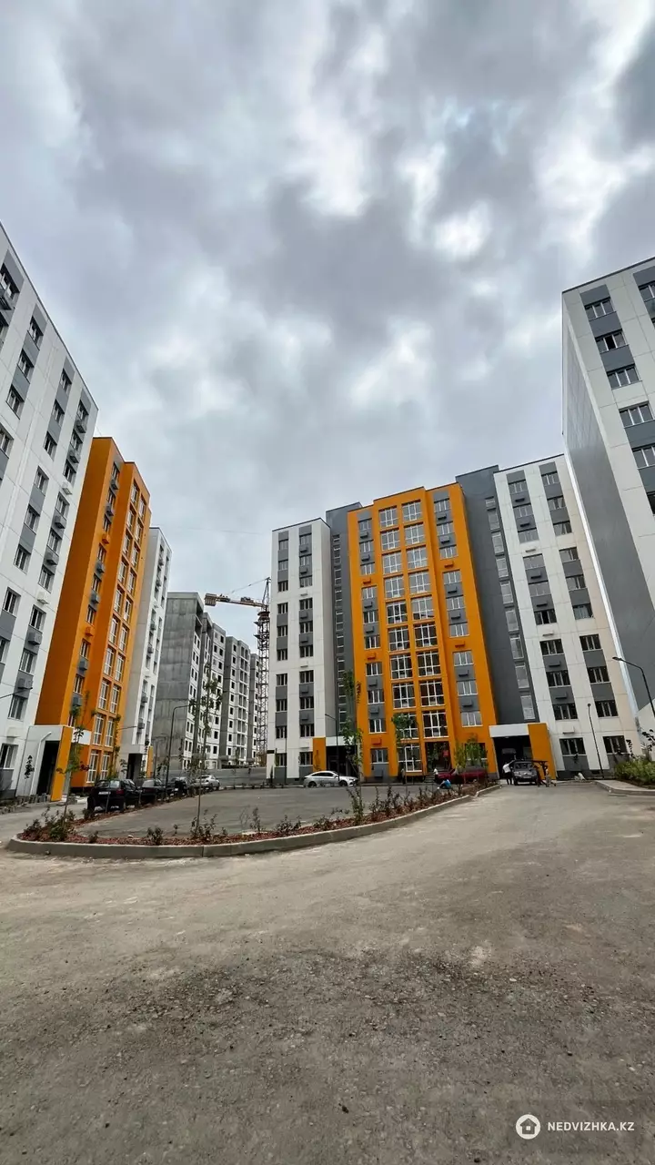 2-комнатная квартира, этаж 6 из 10, 56 м², 2-фотосурет