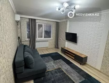 2-комнатная квартира, этаж 1 из 5, 48 м², миниатюра 1