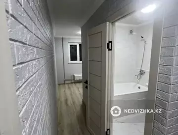 2-комнатная квартира, этаж 1 из 5, 48 м², миниатюра 4