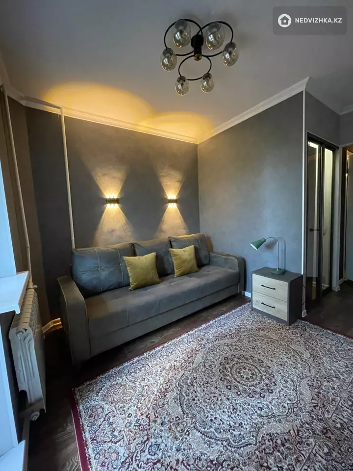 3-комнатная квартира, этаж 4 из 9, 63 м², фотография 2