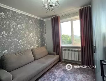 3-комнатная квартира, этаж 4 из 9, 63 м², миниатюра 9