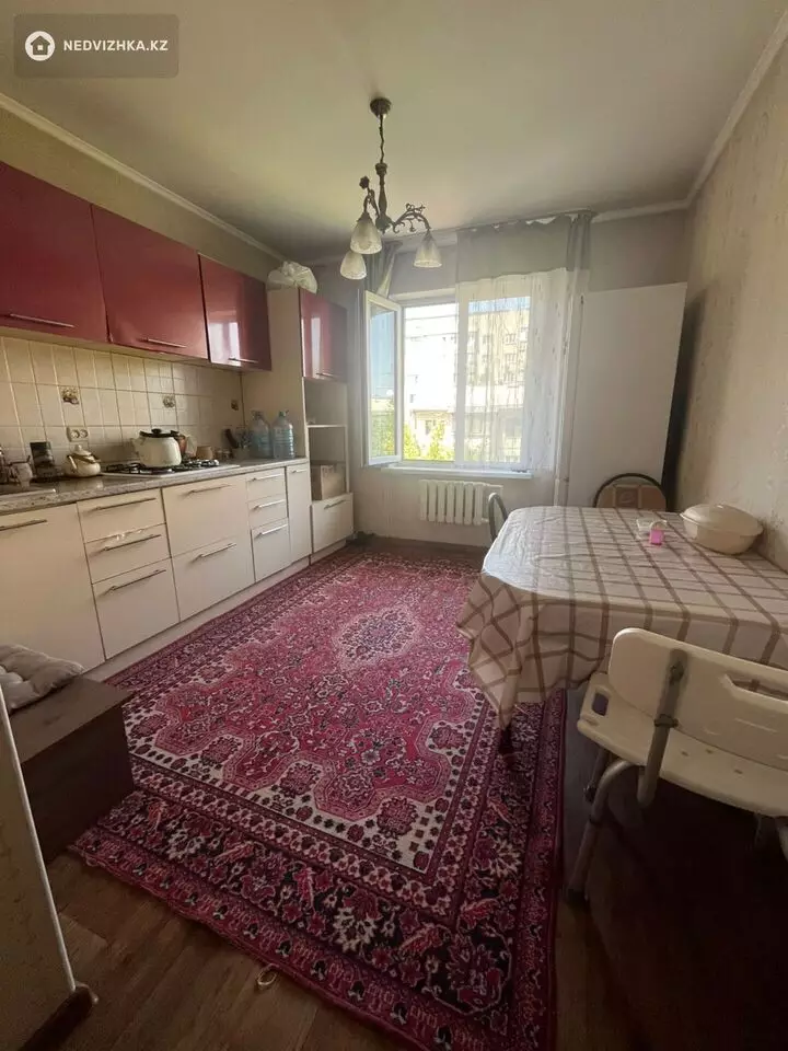 2-комнатная квартира, этаж 5 из 5, 52 м²