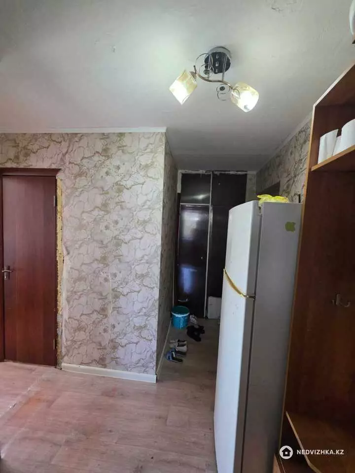 2-комнатная квартира, этаж 6 из 9, 42 м², фотография 5