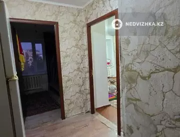 2-комнатная квартира, этаж 6 из 9, 42 м², миниатюра 6
