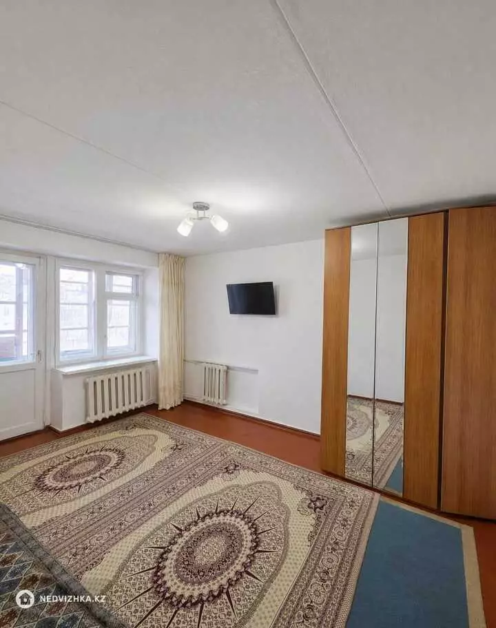 2-комнатная квартира, этаж 6 из 9, 42 м²
