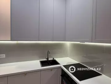 2-комнатная квартира, этаж 5 из 14, 39 м², миниатюра 6