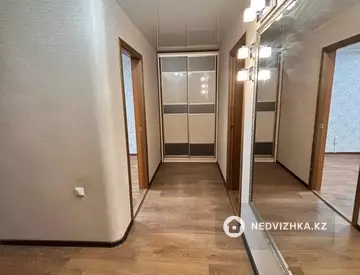 2-комнатная квартира, этаж 4 из 5, 48 м²