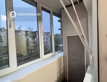 2-комнатная квартира, этаж 4 из 5, 48 м², миниатюра 7