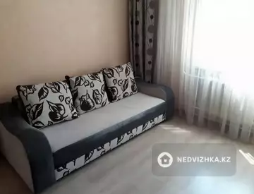 2-комнатная квартира, этаж 8 из 13, 60 м², миниатюра 7