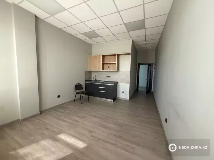 кеңселер, кабинеттер, қабат 2 барлық қабат саны 4, 200 м², На длительный срок, 4-фотосурет