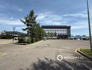 Офис, Кабинет, этаж 2 из 4, 250 м², На длительный срок, миниатюра 1