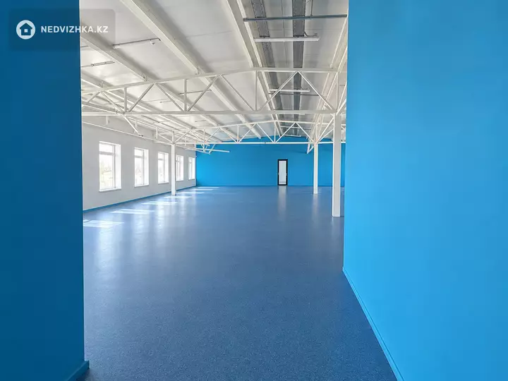 кеңселер, қоймалар т.б., қабат 4 барлық қабат саны 4, 400 м², На длительный срок, 2-фотосурет