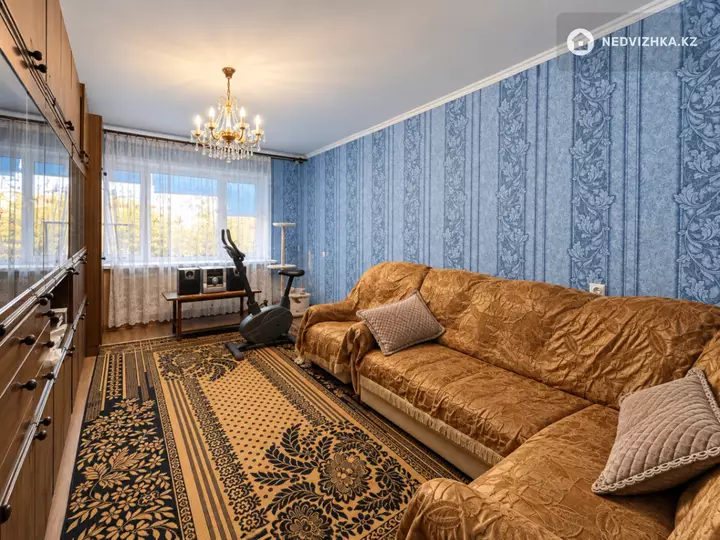 3-комнатная квартира, этаж 3 из 5, 71 м², 2-фотосурет
