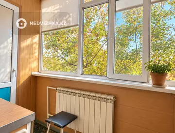 3-комнатная квартира, этаж 3 из 5, 71 м², миниатюра 11