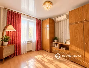 3-комнатная квартира, этаж 3 из 5, 71 м², миниатюра 8