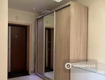 3-комнатная квартира, этаж 3 из 9, 84 м², миниатюра 3