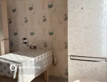 3-комнатная квартира, этаж 3 из 9, 84 м², миниатюра 1