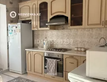 3-комнатная квартира, этаж 3 из 9, 84 м², миниатюра 2