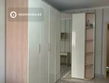 3-комнатная квартира, этаж 3 из 9, 84 м², миниатюра 11