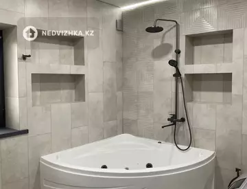 6-комнатный дом, 12 соток, 350 м²
