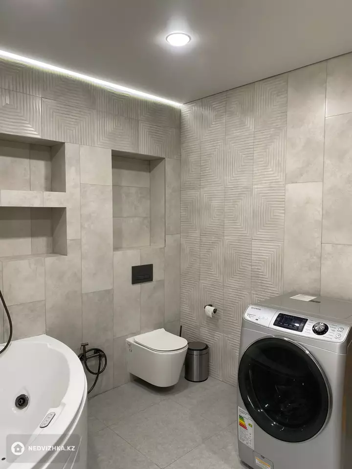 6-комнатный дом, 12 соток, 350 м², фотография 3