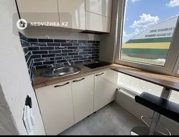2-комнатная квартира, этаж 3 из 8, 56 м²