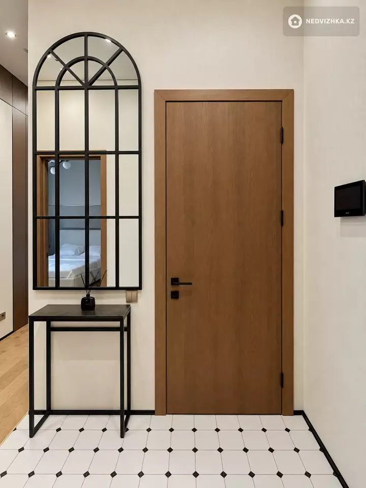 3-комнатная квартира, этаж 14 из 14, 68 м², 5-фотосурет