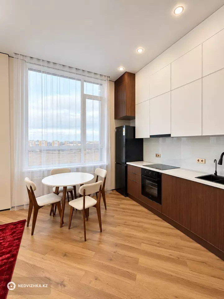 3-комнатная квартира, этаж 14 из 14, 68 м², 3-фотосурет