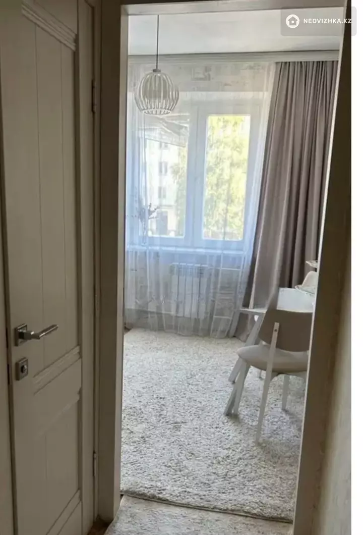 1-комнатная квартира, этаж 2 из 10, 39 м², фотография 4