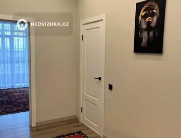 2-комнатная квартира, этаж 6 из 10, 89 м², На длительный срок, миниатюра 10