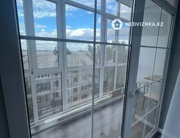 2-комнатная квартира, этаж 6 из 10, 89 м², На длительный срок, миниатюра 12