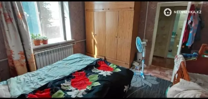 2-комнатная квартира, этаж 2 из 2, 48 м², фотография 4