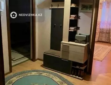 4-комнатная квартира, этаж 4 из 5, 90 м², миниатюра 4