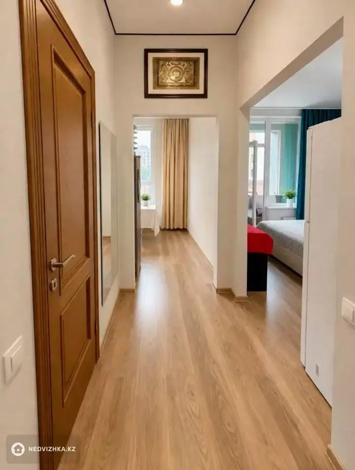 1-комнатная квартира, этаж 2 из 10, 39 м², фотография 5