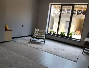 5-комнатный дом, 10 соток, 250 м²