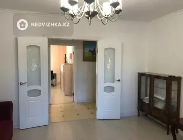 3-комнатная квартира, этаж 1 из 5, 72 м², миниатюра 3
