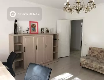 3-комнатная квартира, этаж 1 из 5, 72 м², миниатюра 6