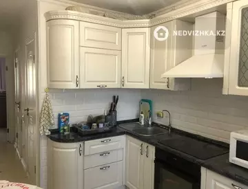 3-комнатная квартира, этаж 1 из 5, 72 м², миниатюра 10