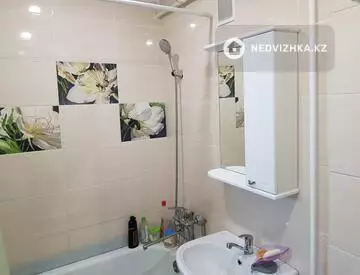2-комнатная квартира, этаж 5 из 5, 52 м², Посуточно, миниатюра 7