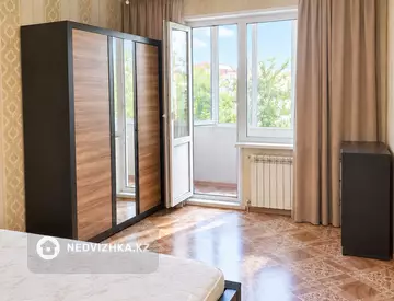 3-комнатная квартира, этаж 5 из 5, 70 м²